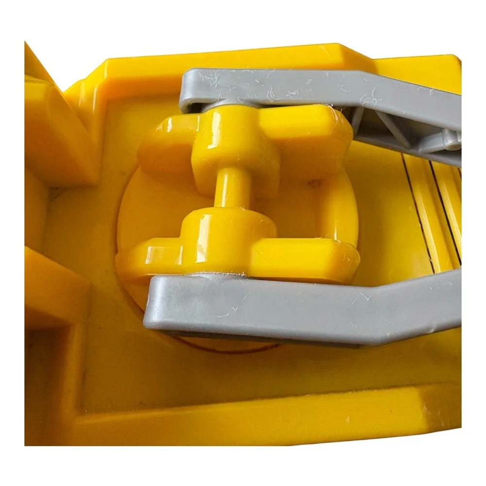 Tonka Claw Grabber Construction Truck Toy – Tested & Works